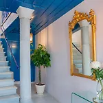 Selena - 1830s Art-house In Vaporia, 50m From Asteria 4*