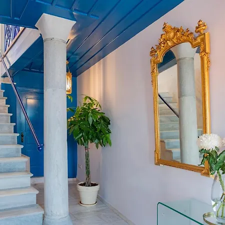Selena - 1830s Art-house In Vaporia, 50m From Asteria 4*