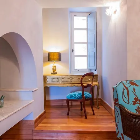 Selena - 1830s Art-house In Vaporia, 50m From Asteria Casa de hóspedes 4*