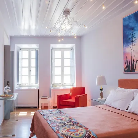 Selena - 1830s Art-house In Vaporia, 50m From Asteria Affittacamere 4*