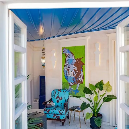 Selena - 1830s Art-house In Vaporia, 50m From Asteria 4* Ermoupoli