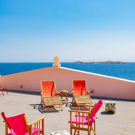 Selena - 1830s Art-house In Vaporia, 50m From Asteria Ermoupoli