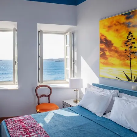 ゲストハウス Selena - 1830s Art-house In Vaporia, 50m From Asteria エルムポリ