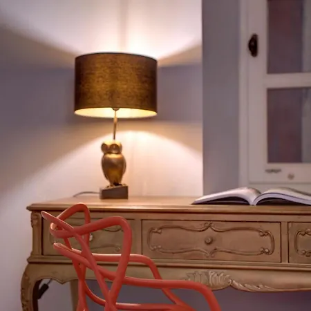 Selena - 1830s Art-house In Vaporia, 50m From Asteria Ermoupoli