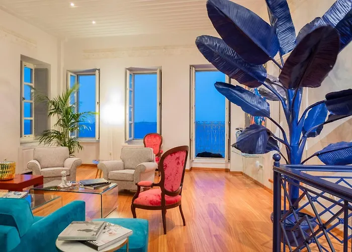 ゲストハウス Selena - 1830s Art-house In Vaporia, 50m From Asteria エルムポリ